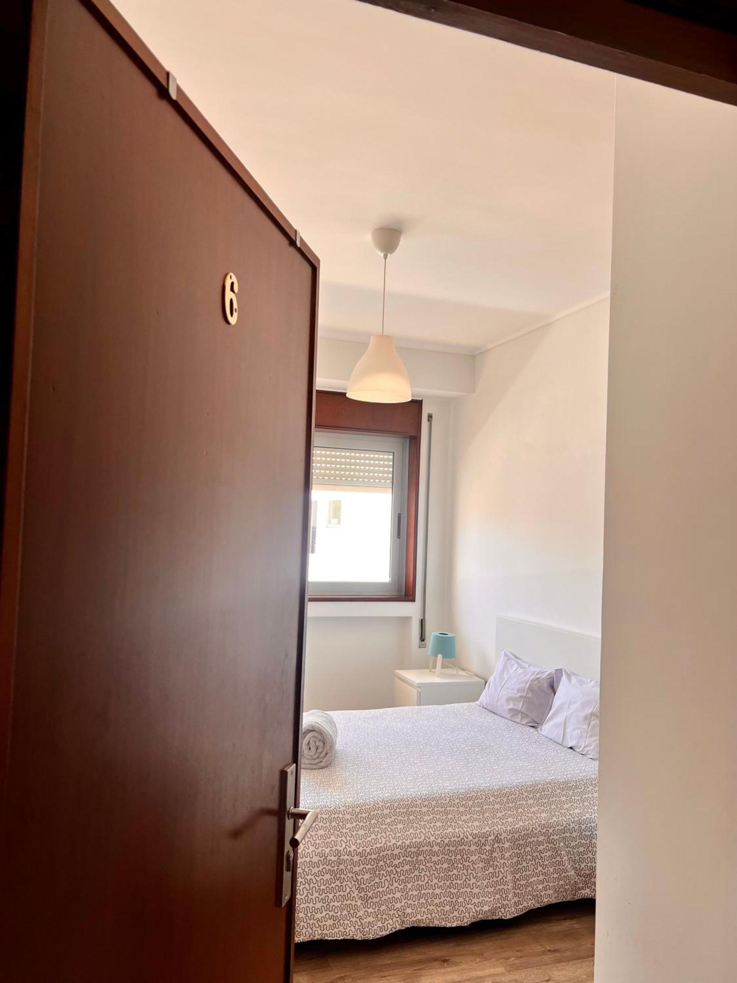 Moreira Guest House Porto Luaran gambar