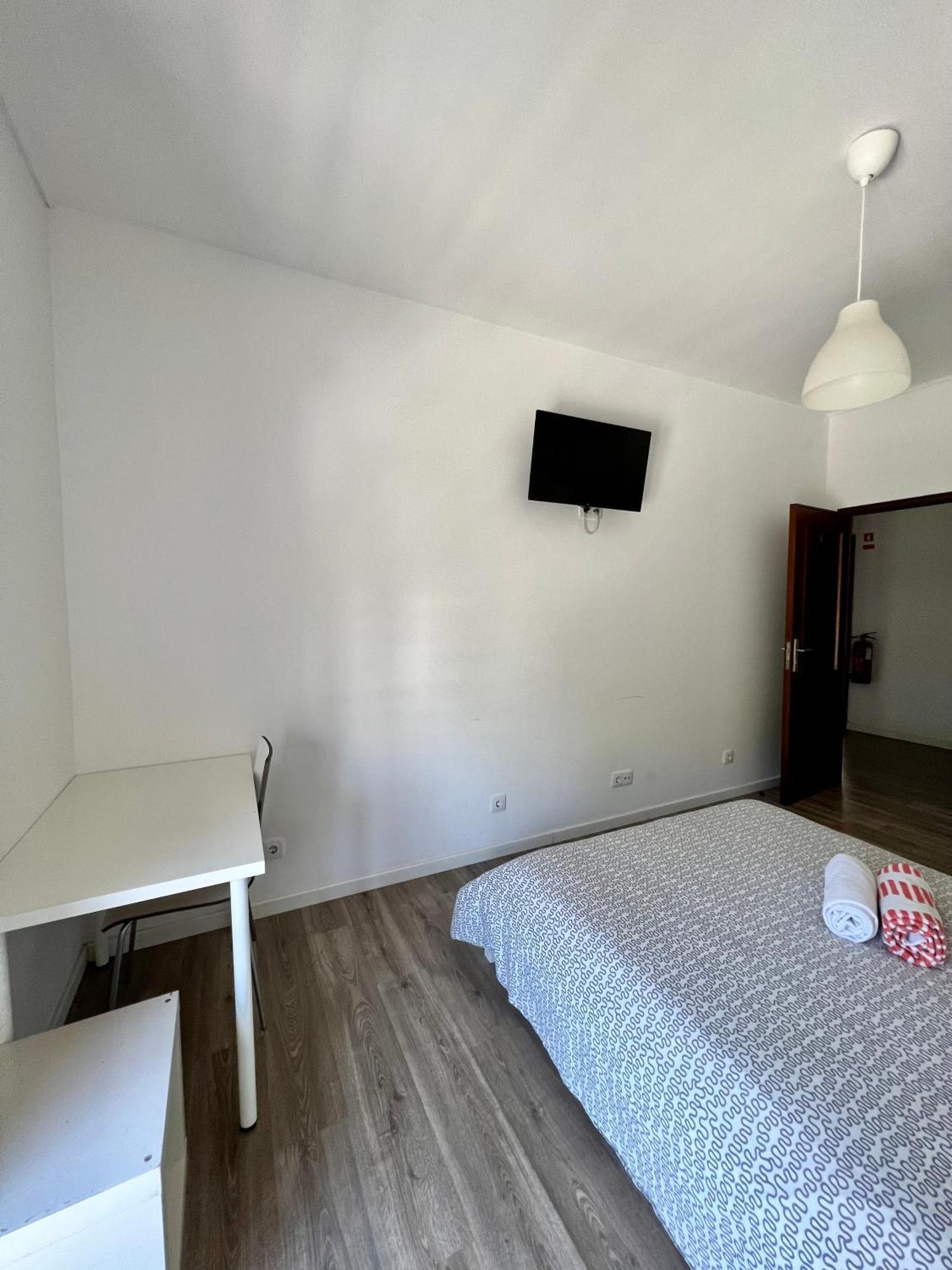 Moreira Guest House Porto Luaran gambar